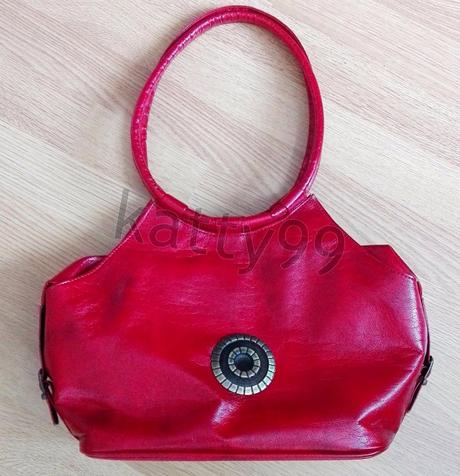 Červená kabelka s brošňou - nenosená,