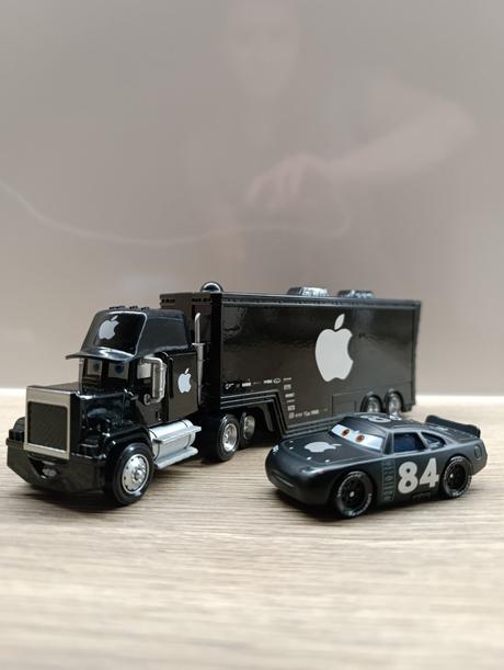 Kamión ,, 84,, autá mcqueen cars, 