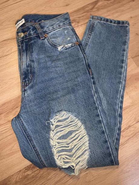 Trhané rifle vysoký pás, pull&bear,34