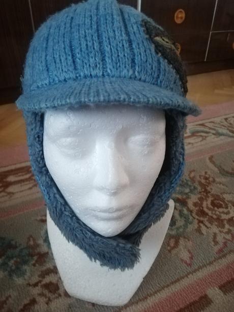 Teplučká čiapka, 128