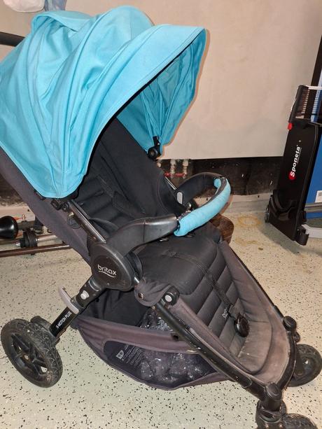 Darujem kocik britax, britax,britax b-motion 4 plus