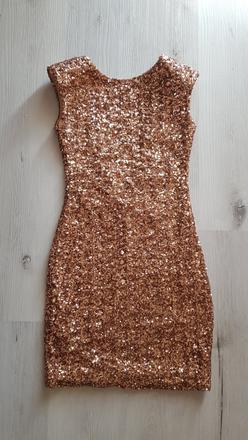 Trblietavé šaty, m