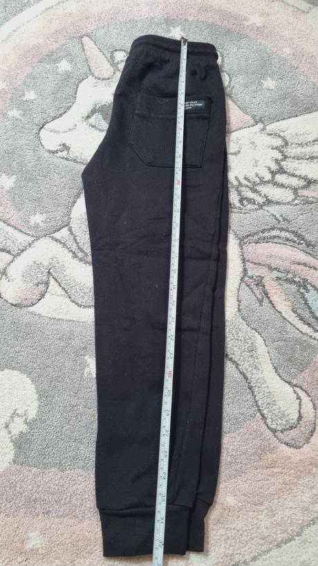 B3392 tepláky, reserved,152