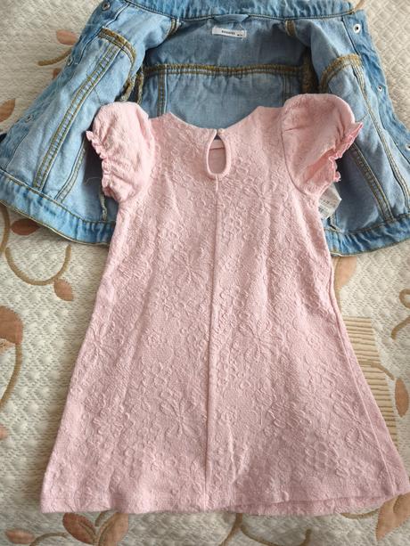 Šaty s riflovkou, 104–116