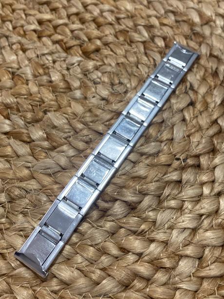 Remienok na hodinky,