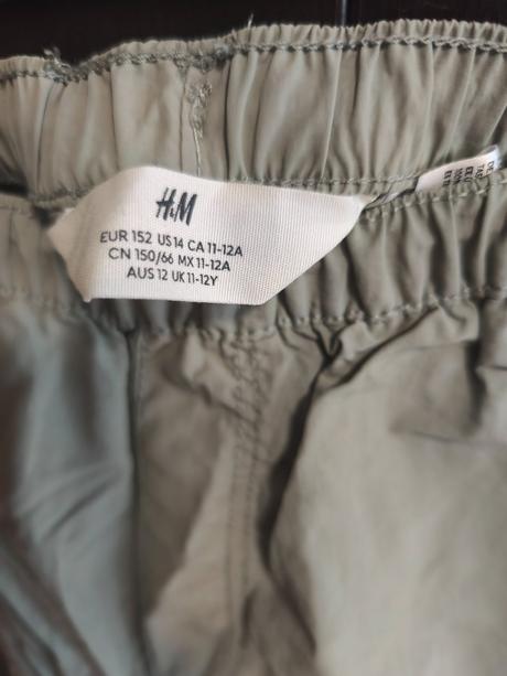 Šušťákové tenké kapsáčové nohavice, h&m,152