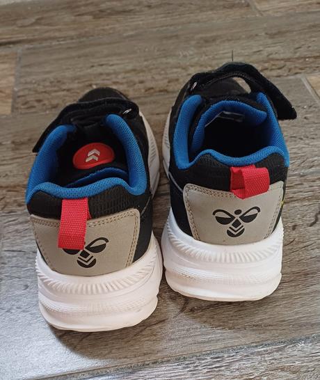 Tenisky hummel 32, 32