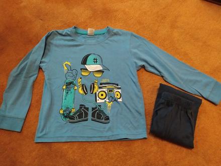 Pyžamo 116 s poštou, 116