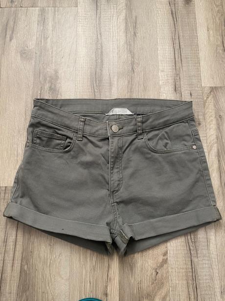 Kaki šortky, h&m,xs