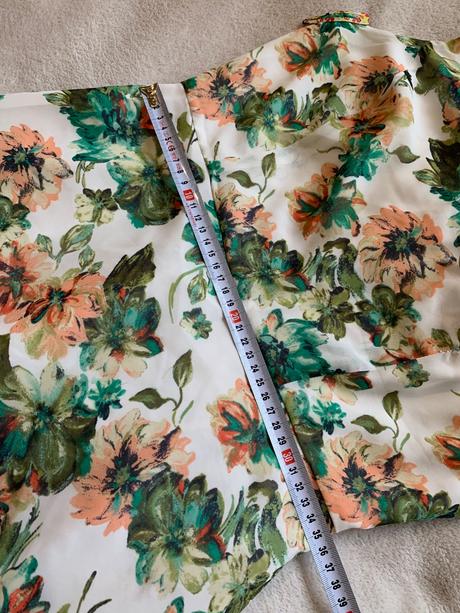 Dámske letné saty, s