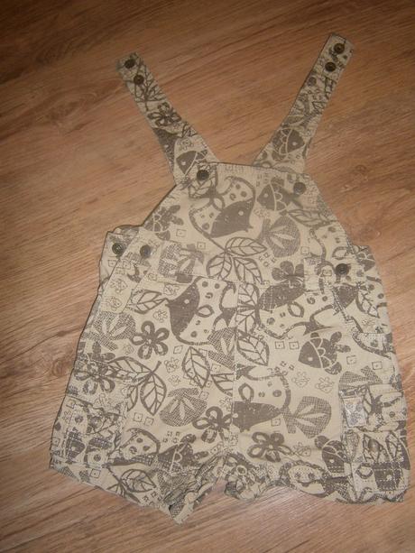 Kraťasky s trakmi - do 3 mesiacov, 62