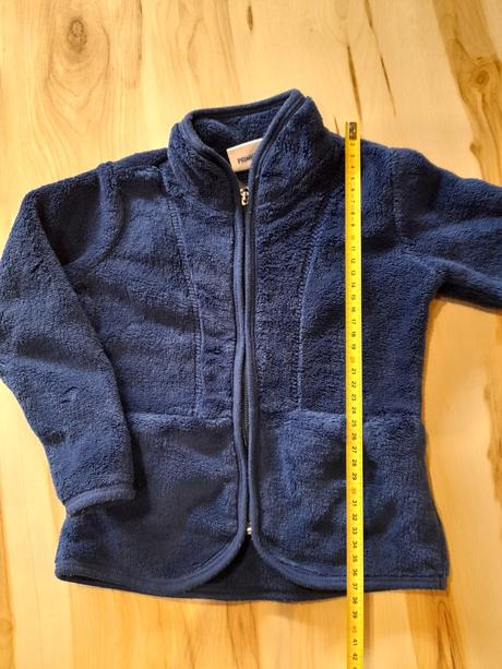 Tmavomodrá chlpatka, primigi,98