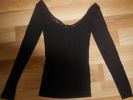 Čierne tričko s čipkovaným chrbtom, bershka,s
