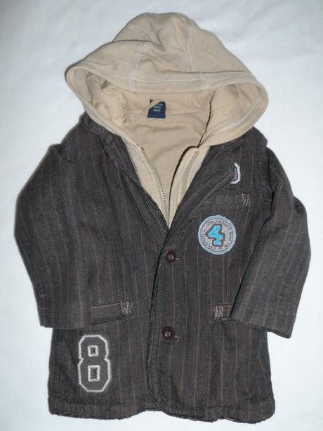 Saková bundička, next,92