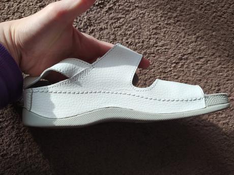 Zdravotní sandále, 38