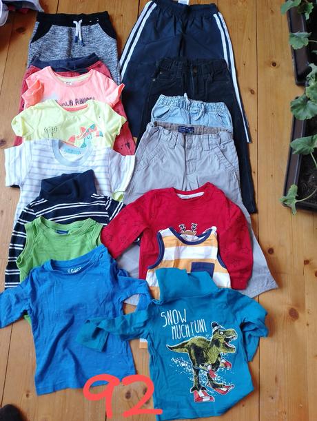 Balíky oblecenia, 86–98