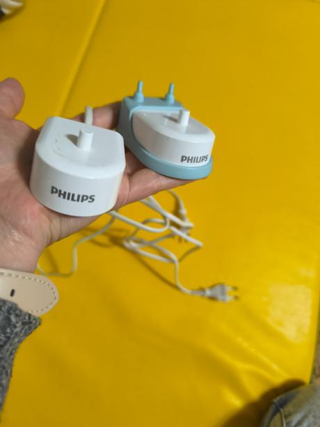 Nabijacka philips na zubnu kefku,