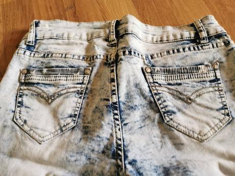 Krásne nohavice, 36