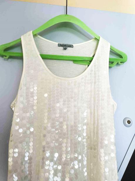 Tričko s perleťovými flitrami, s