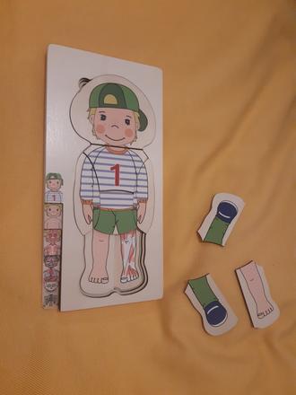 Drevené viacvrstvové puzzle ľudské telo,