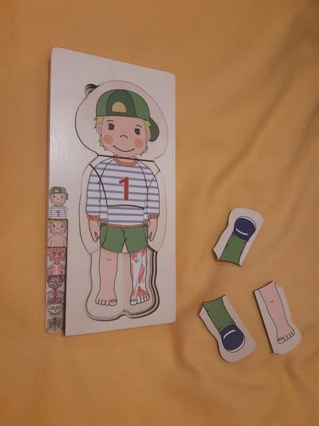 Drevené viacvrstvové puzzle ľudské telo, 