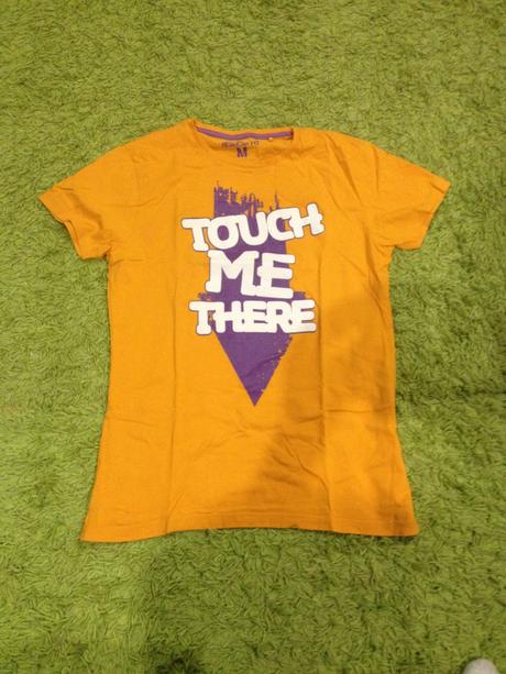 Oranžové tričko, 164