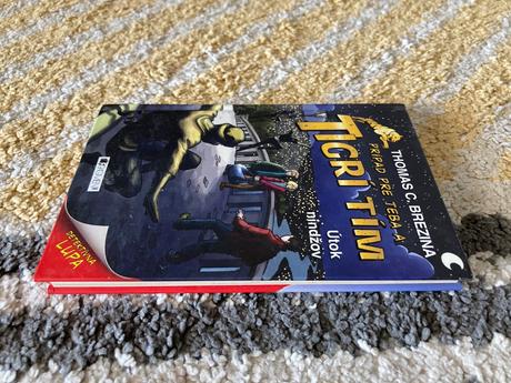 Tigrí tím útok nindžov (2012),