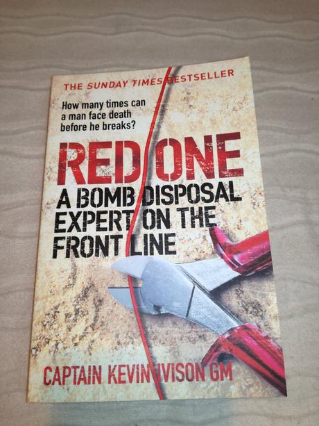 Captain kevin ivison in english xs24, 