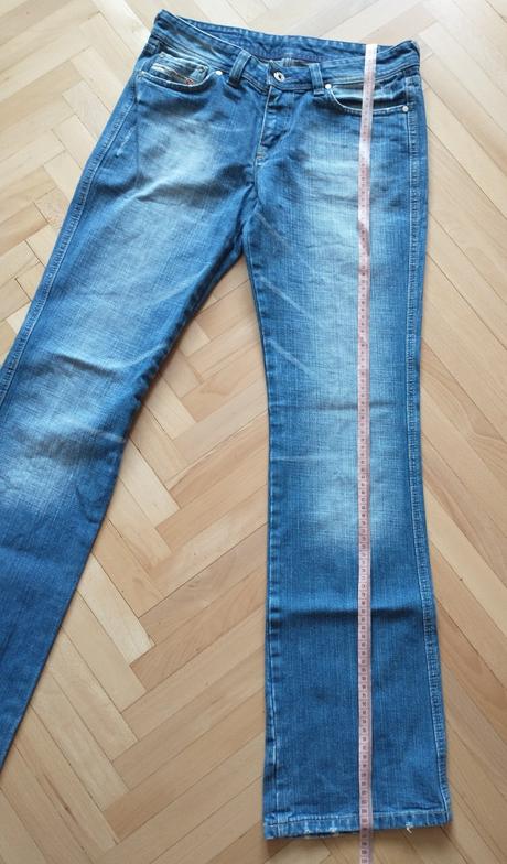 Damske rifle dzinsy diesel, velkost 28, diesel,m