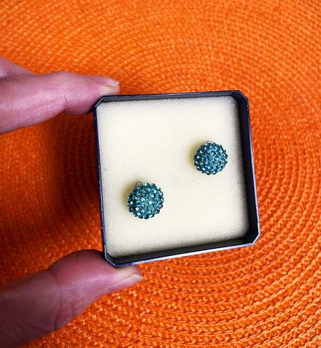 Luxusné štrasové náušnice/polgule, 