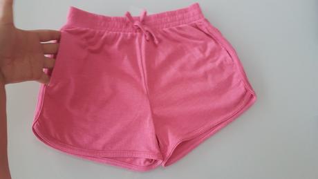 Šortky, tu,152
