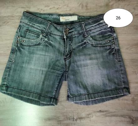 Šortky, 26