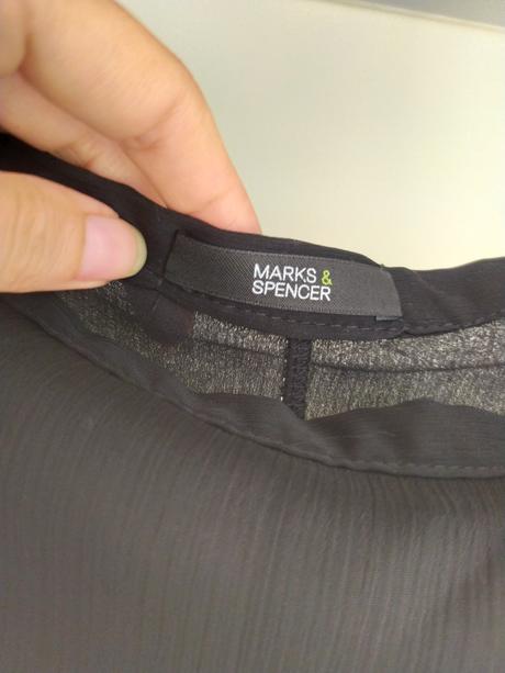 C 32    dlha  cierna sukna pre moletky nenosena, marks & spencer,xl