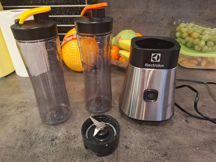 Smothie mixer, electrolux