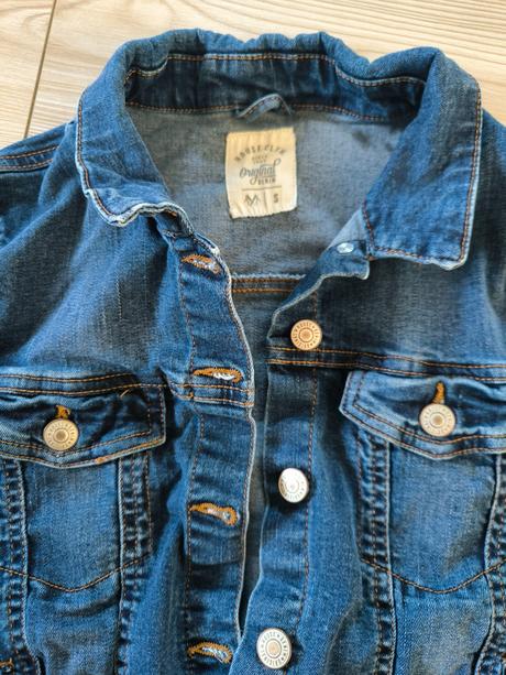 Riflova bunda, house,s