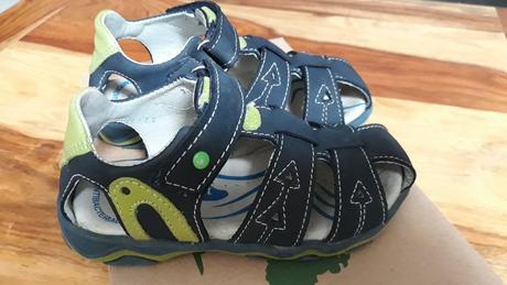 Sandalky, ren but,26