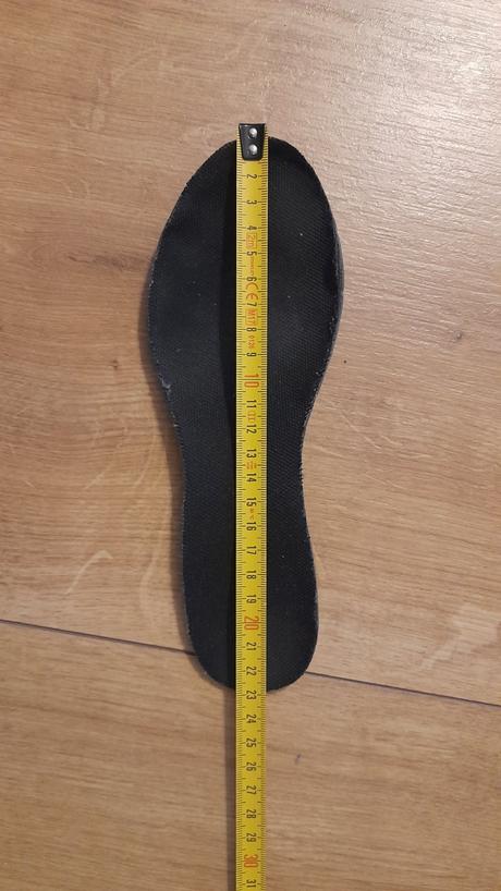 Tanečné topánky, 36