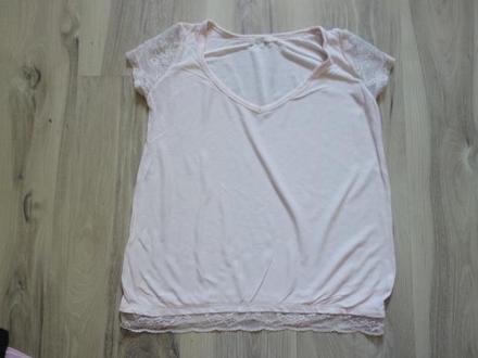 Dámske tričko bershka, xs