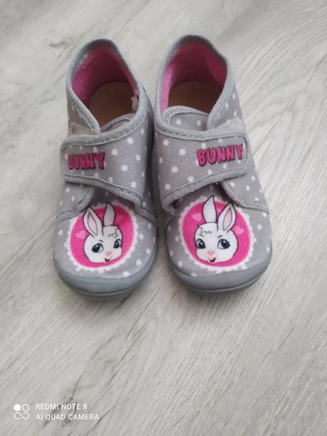 Dievčenské papuče, v. 26, 26