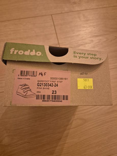 Froddo first step, froddo,23