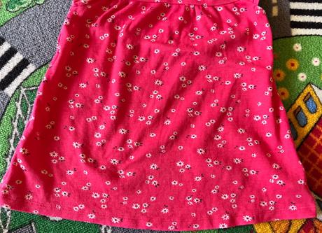 Nadherne saty s volanikmi oblecene 1x, f&f,80