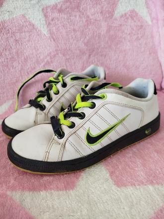 Nike tenisky vo výbornom stave, nike,37