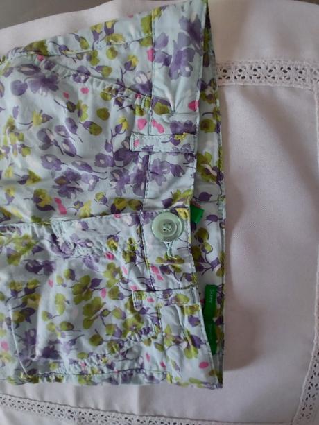 Krasne 7/8nohavicky, benetton,110