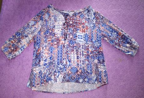 Vzorovaná blúzka, 46