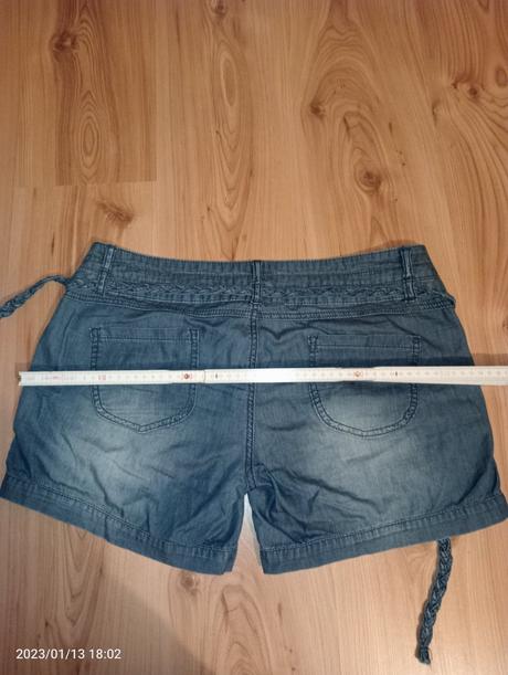 Kraťasy veľkosť l, l