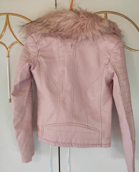 Krásna  koženková  bundička s kozusinkou aj bez, 152