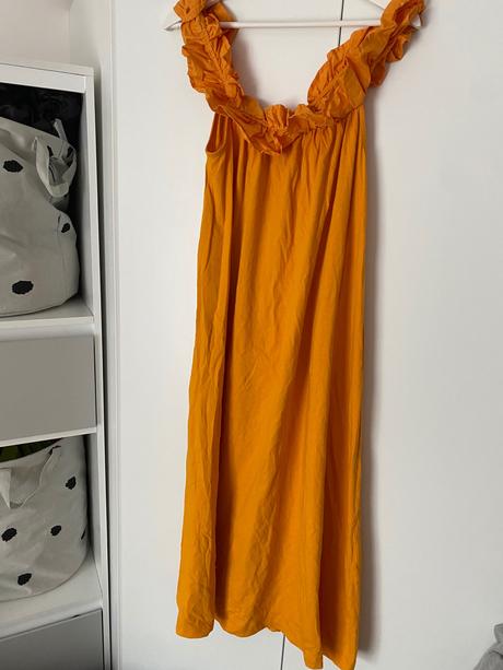 Šaty mango s volanom, mango,m