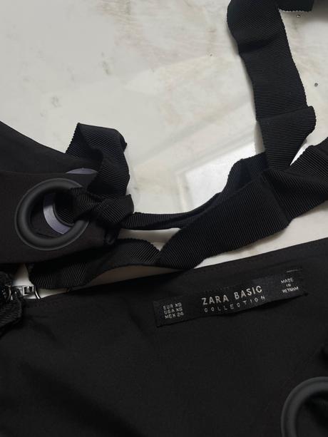 Zara čierne šaty s kamienkami a viazaním n, zara,xs