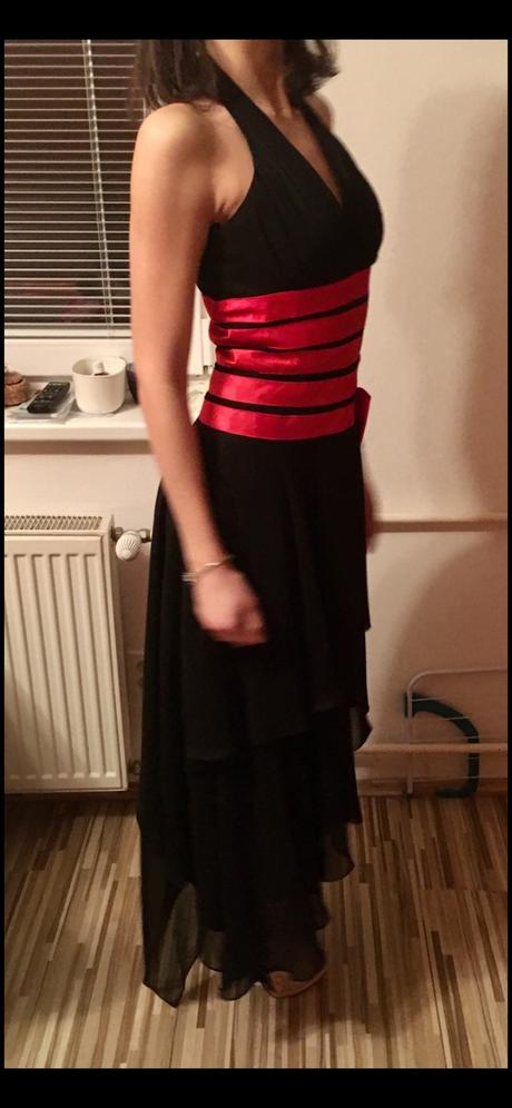 Čierne spoločenské šaty asymetrické 34, 34