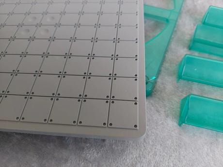 Upwords spoločenská hra,